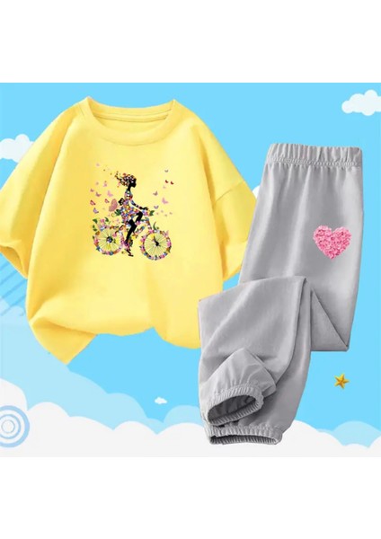 Özel Tasarım Uçuşan Kelebekler Bisiklet Baskılı Kısa Kollu Yazlık Kız Çocuk Eşofman Takımı