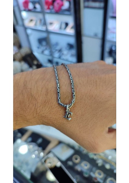 925 Ayar Gümüş 2 mm Harfli Yuvarlak Kral Bileklik modelleri