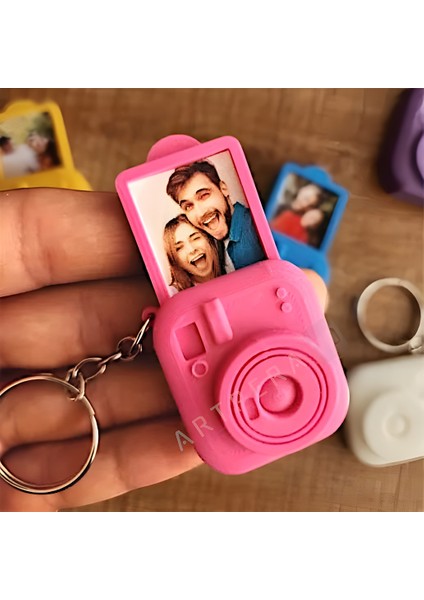 ARTPERA3D Mini Polaroid Anahtarlık Çanta Aksesuarı - Fotoğraf Koyulabilir Bölmeli