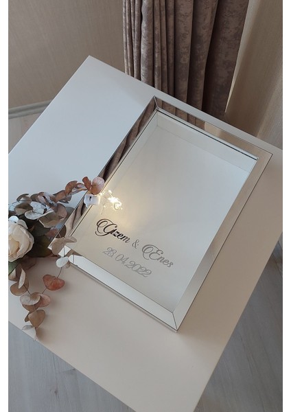 Yeni Model 25 x 35 cm Gümüş Ledli Derin Gül Tasarım Çerçevesi! Gül Kutusu Anı Çerçevesi!