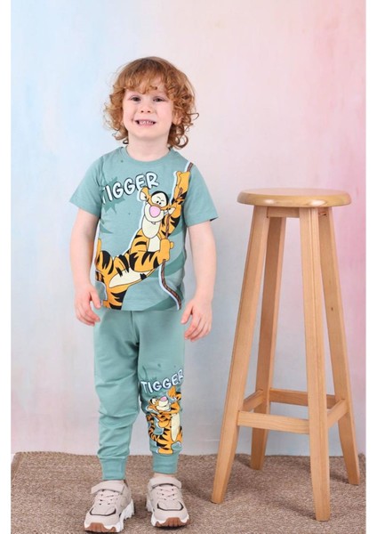 Winnie Pooh Desenli Yeşil Eşofmanlı Erkek Çocuk Kısa Kol Takım 3-10 Yaş 7463-Y