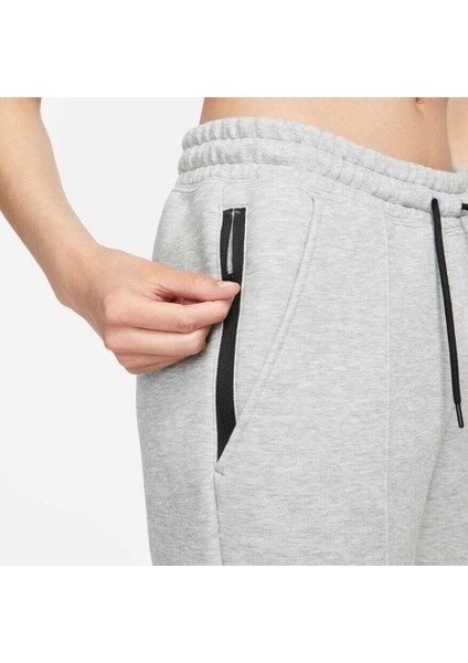 Tech Fleece Mr Jogger Kadın Eşofman Altı FB8330-063 modelleri