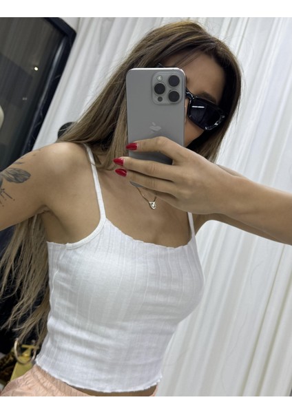 İP ASKILI FİTİLLİ CROP BEYAZ