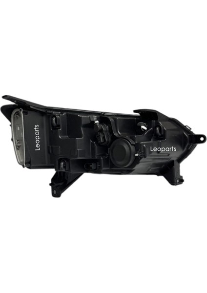 Dacia Sandero Far Lambası Sol (Ledli - Içi Krom) 2021-2023 260605914R modelleri