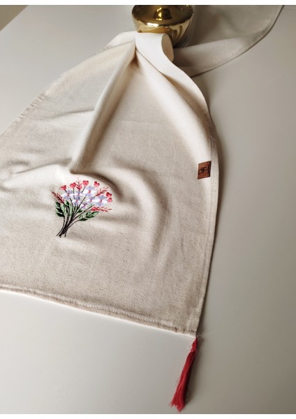 Buldan Ham Keten Püsküllü Otantik Yumuşacık Nakışlı 45X145 cm Runner fırsatları