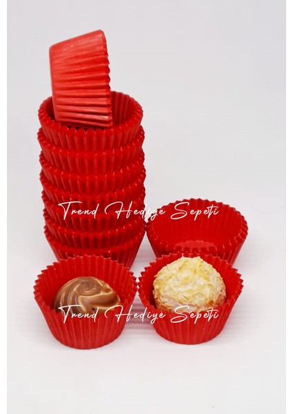 Takribi 200 Adet Mini Boy Kırmızı Muffin, Cupcake Kalıbı, 30x20 mm