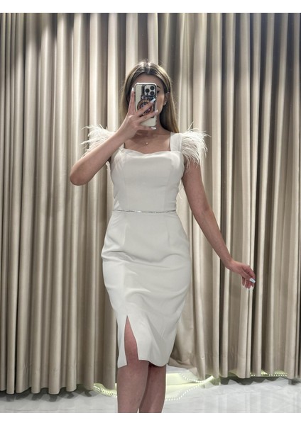 Bej Midi Boy Kolları Tüy Detaylı Kemeri Taş Detaylı Abiye Elbise APN998 fiyatları