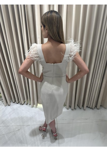 Bej Midi Boy Kolları Tüy Detaylı Kemeri Taş Detaylı Abiye Elbise APN998 indirimleri