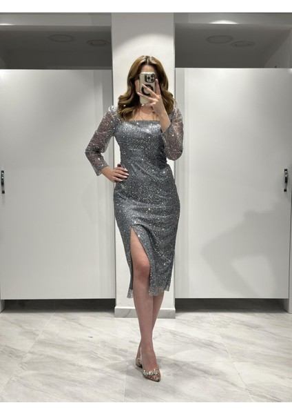 ANTRESİT Midi Boy Kare Yaka Uzun Kollu Pul Payet İşlemeli Abiye Elbise APN993