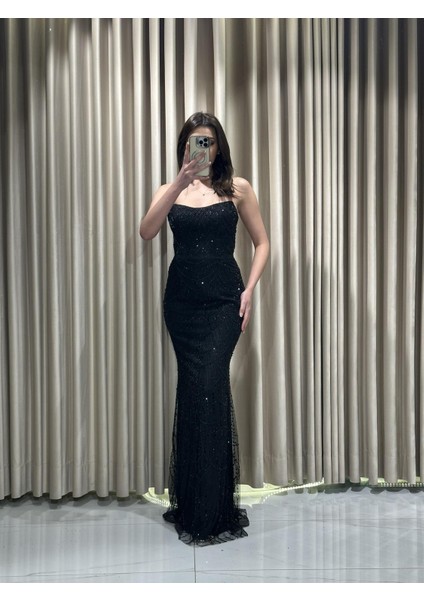 Siyah Taş İşlemeli Straplez Pelerin Detaylı Abiye Elbise 8205