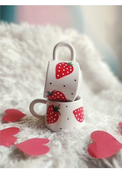 Kupa Bardak Kabartma Işleme Çilek Desenli 2'li