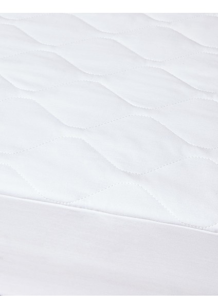 Ferah Tutan Yatak Koruyucu