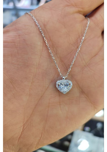 925 Ayar Gümüş Zirkon Taşlı Kalpli Kadın Kolye fırsatları