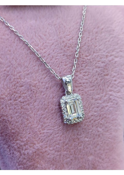 925 Ayar Gümüş Baget Taşlı Kadın Kolye