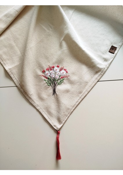 Buldan Ham Keten Püsküllü Otantik Yumuşacık Nakışlı 115X115 cm Masa Örtüsü