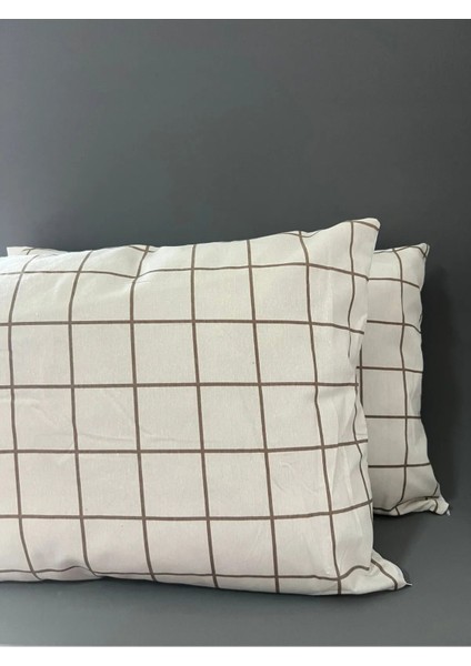 Kare Desen Pamuklu 2 Adet Kapaklı Yastık Kılıfı 50 x 70