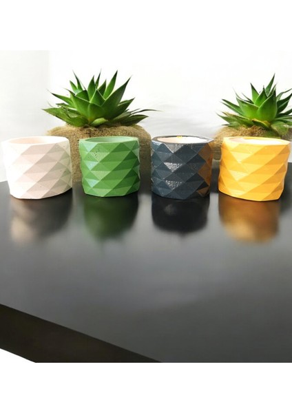 Vera-Stone 4'lü Piramit Beton Kaktüs ve Sukulent Saksısı