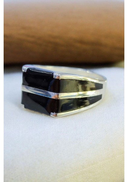 925 Ayar Gümüş Taşlı Özel Tasarım Erkek Yüzük fiyatları