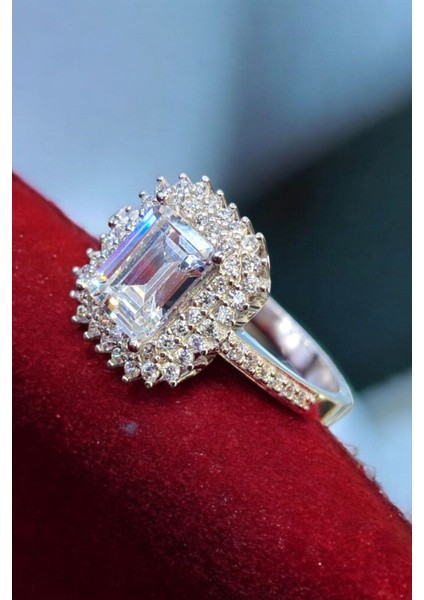 925 Ayar Gümüş Baget Taşlı Kadın Yüzük Md-05