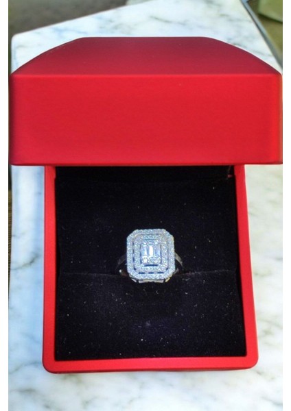 Işıklı Kutulu 925 Ayar Gümüş Baget Özel Tasarım Kadın Yüzük