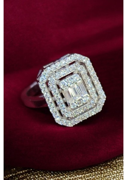 Işıklı Kutulu 925 Ayar Gümüş Baget Özel Tasarım Kadın Yüzük modelleri