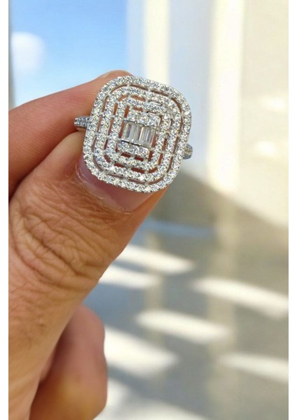 925 Ayar Gümüş Baget Taşlı Kadın Yüzük Md-04 indirimleri