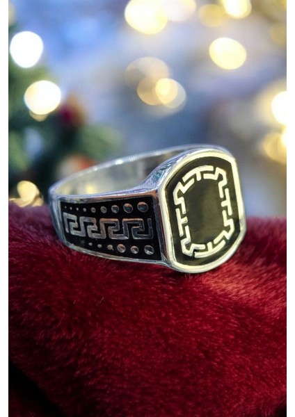 Erkek Oniks Taşlı Desenli 925 Ayar Gümüş Yüzük