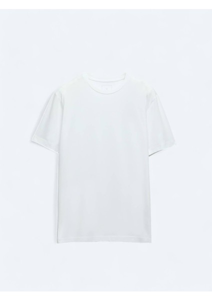 Beyaz Bisiklet Yaka Pamuk Karışımlı T-Shirt