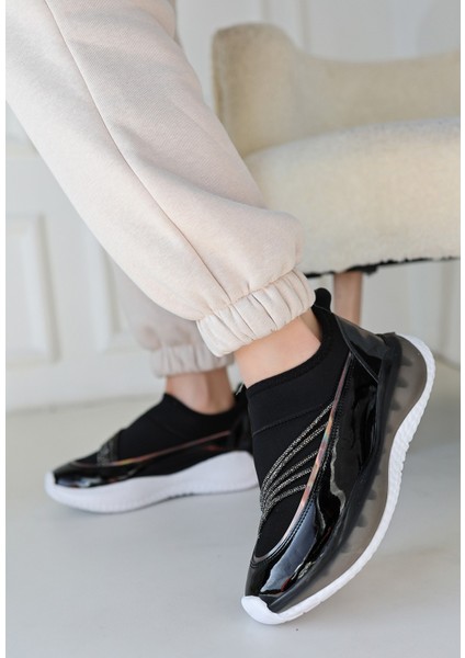 Keita Siyah Rugan Streç Detaylı Spor Ayakkabı modelleri