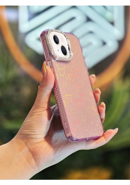 Apple iPhone 13 ve 14 Uyumlu Işıkta Renk Değiştiren Kalp Desenli Darbe Emici Premium Lüx Kılıf fiyatları