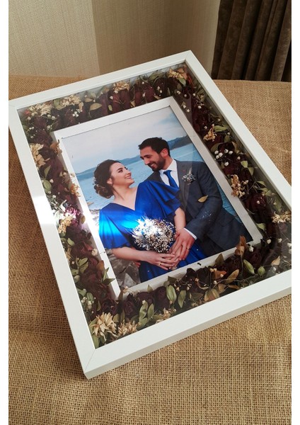30 x 40 cm 5 cm Derinlikli Verda Anı Çerçevesi-Özel Gün Çiçeklerinizi Kendiniz Tasarlayın! Isimsiz