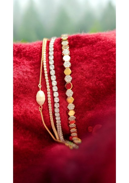 Su Yolu Bileklik fırsatları