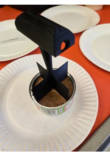 Kedi Maması Porsiyon Kesici