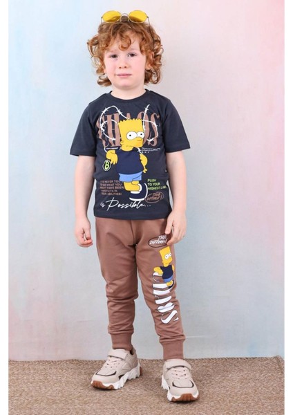 Pjkke Simpson Desenli Kahverengi Eşofmanlı Erkek Çocuk Kısa Kol Takım 3-10 Yaş 7492-K