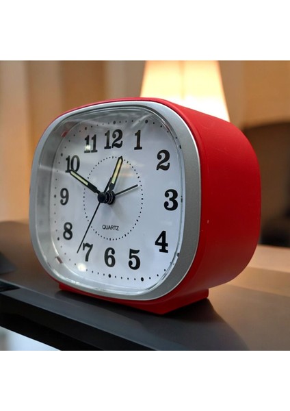 Çift Alarmlı Sesli ve Işıklı Masa Saati fiyatları