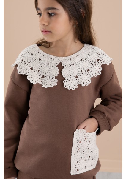 Açık Kahve Dantel Yakalı Şardonlu Kız Çocuk Eşofman Takımı 20252 fırsatları