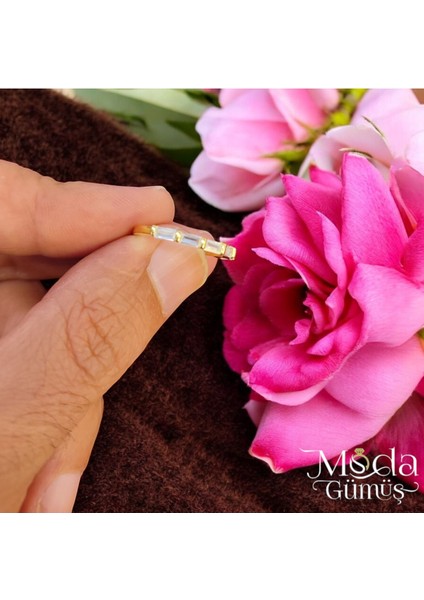 925 Ayar Gümüş Yarım Tur Yüzük & Alyans ( Model 2) fırsatları