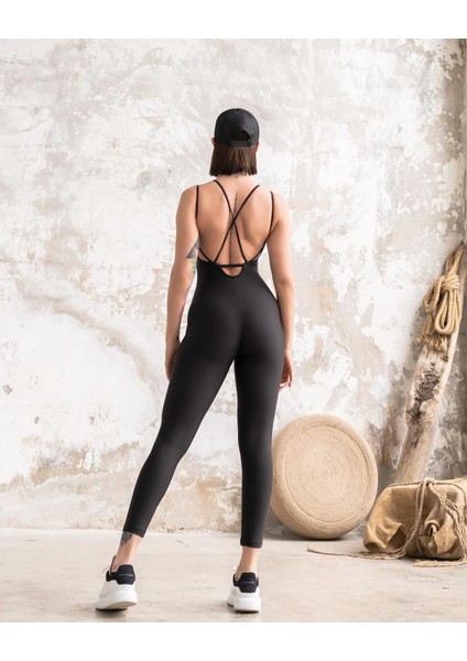 Siyah Ip Askılı Spor Tayt Tulum indirimleri