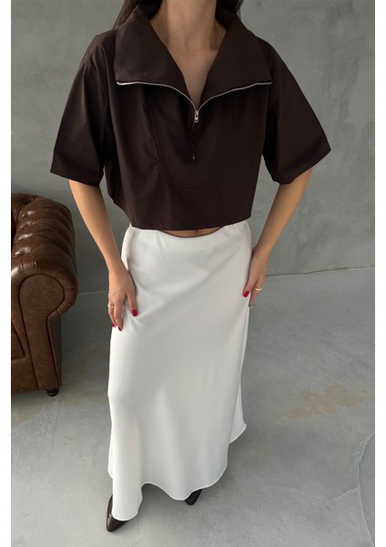 Kahverengi Fermuar Detaylı Crop Bluz fırsatları