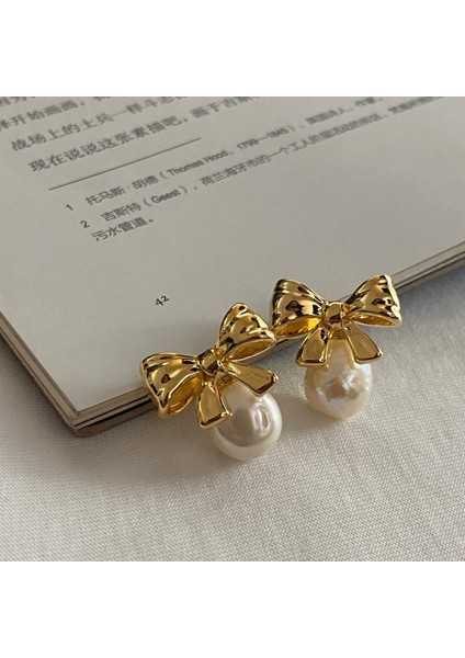 Moda Paslanmaz Çelik Küpe Kadın Küpe Kişilik Moda Küpe Kadın Mizaç Retro Nazik (Yurt Dışından)