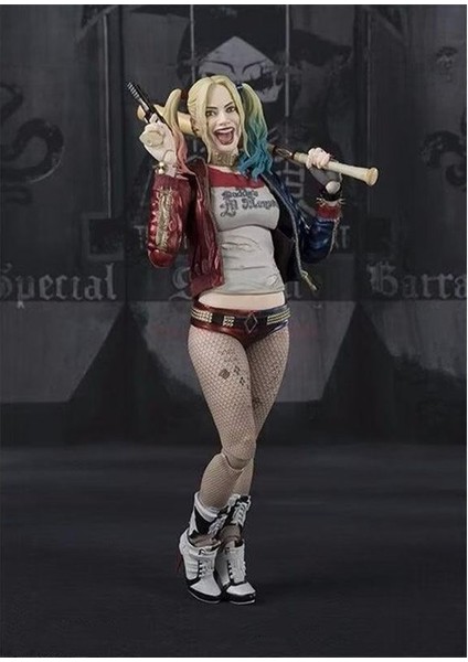Harley Quinn Aksiyon Figür 3 Kafalı 15 cm fiyatları