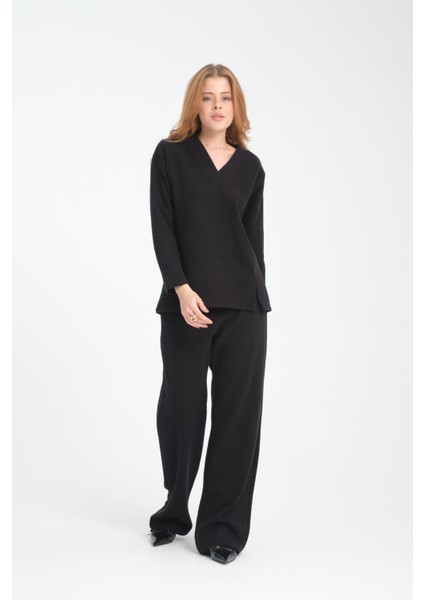 Kadın V Yaka Sweatshirt ve Pantolon Takımı - Rahat ve Şık Günlük Kullanım Için Ideal fiyatları