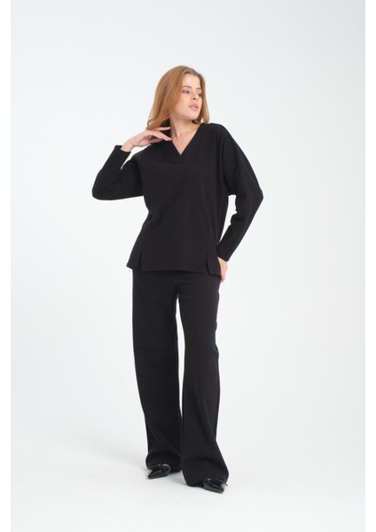 Kadın V Yaka Sweatshirt ve Pantolon Takımı - Rahat ve Şık Günlük Kullanım Için Ideal modelleri