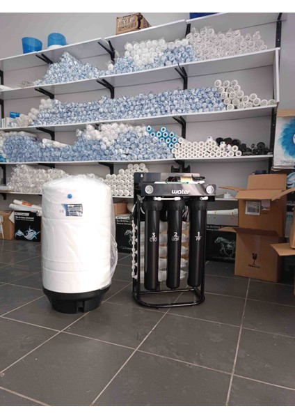 Sanayi Tipi Su Arıtma Cihazı 1500-200 Lt Kapasiteli 80 Litre Çelik Tank Ile Beraber