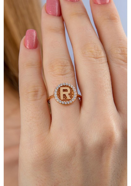 14 Ayar Altın Taşlı Yuvarlak Harf Yüzük