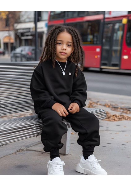 Bisiklet Yaka Eşofman Takımı