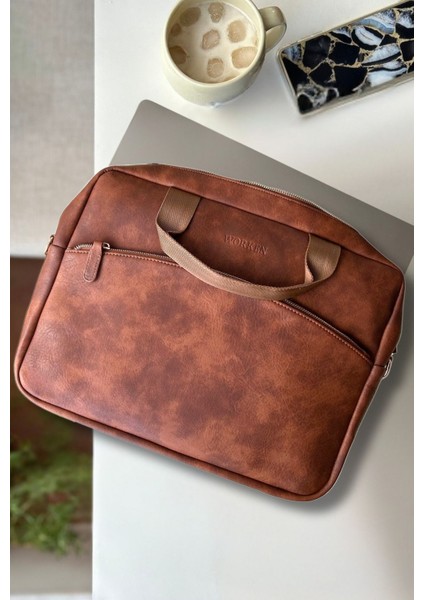 Darbe Korumalı, Laptop Çantası Coffee 15.6" Inç Macbook Çantası 39X30X4 cm Vegan Deri Kahverengi