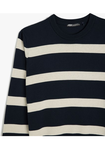 Uzun Kollu Pamuk Karışımlı Bisiklet Yaka Çizgili Triko Kazak modelleri