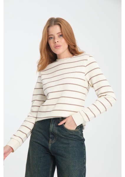 Kadın Çizgili Sweatshirt - Rahat ve Şık Tasarım modelleri