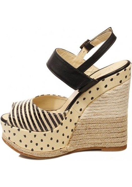 Gipsya Bej Siyah Dolgu Topuklu Deri Sandalet Kadın Ayakkabı modelleri